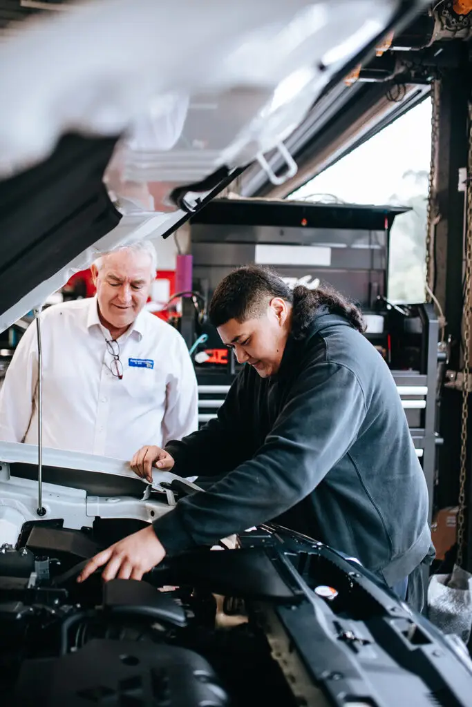 Light vehicle mechanic